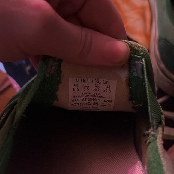 green slip on vans - Picture 4 of 4